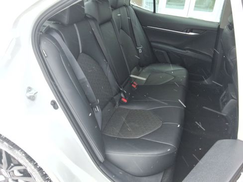 Used 2023 Toyota Camry XSE image 31