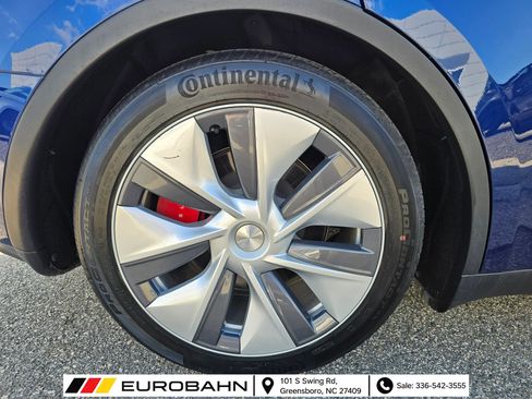Used 2024 Tesla Model Y Performance AWD/4WD image 29