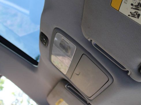 Used 2008 Hyundai Elantra SE FWD image 40