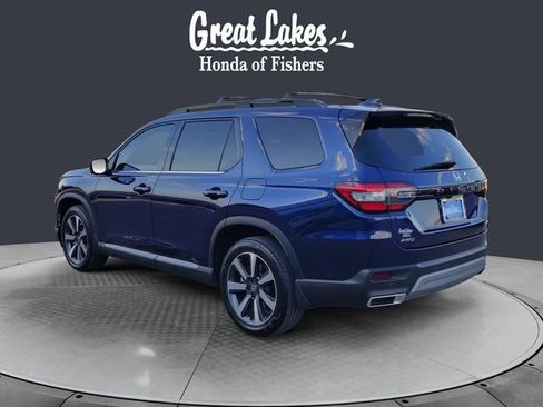 Used 2024 Honda Pilot Elite image 3