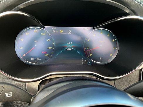 Used 2022 Mercedes-Benz C 300 C 300 image 12