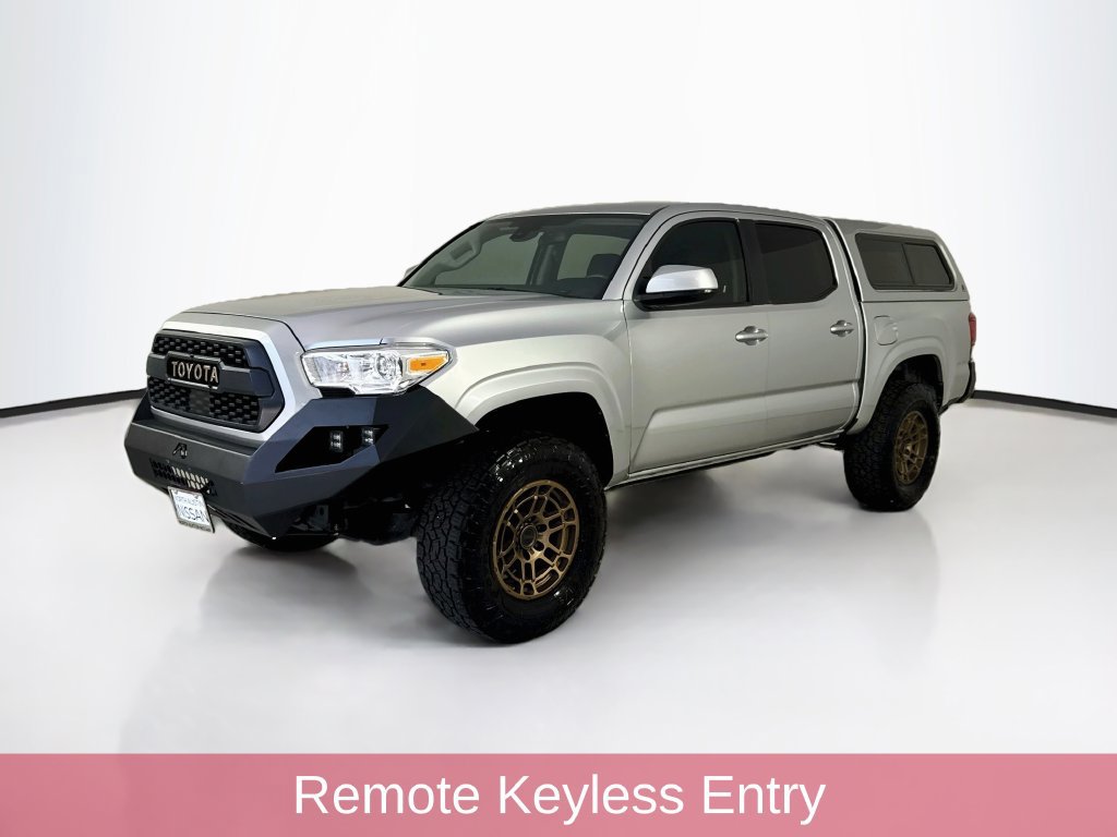 Used 2022 Toyota Tacoma SR w/ SR Convenience Package RWD image 3