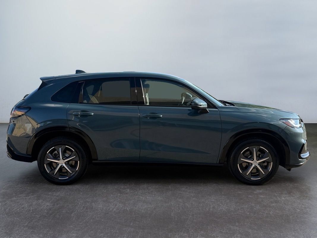 Used 2023 Honda HR-V EX-L image 4