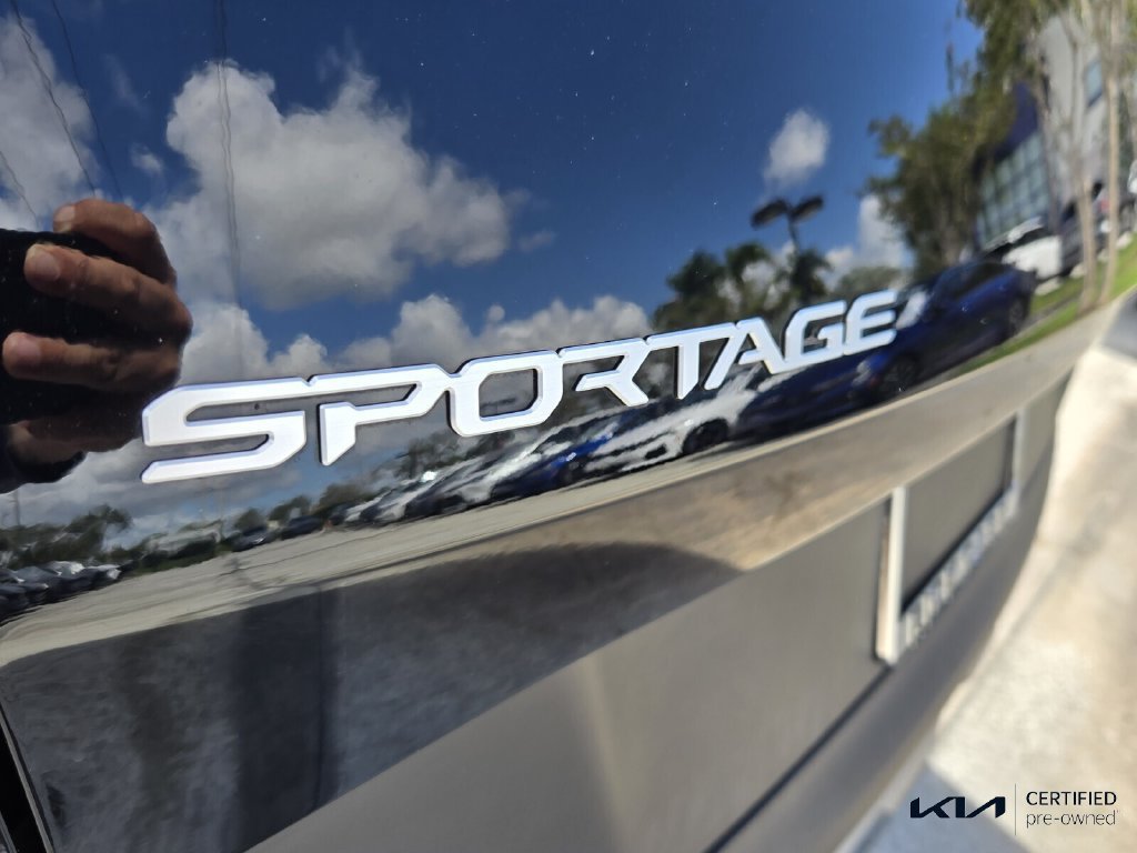 Certified 2024 Kia Sportage EX FWD image 15
