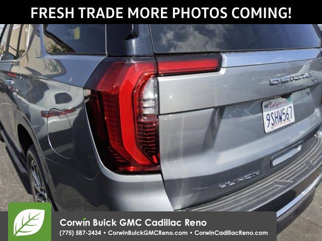 Used 2025 GMC Yukon Denali AWD/4WD image 6