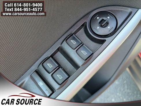 Used 2014 Ford Focus SE w/ Equipment Group 201A image 17