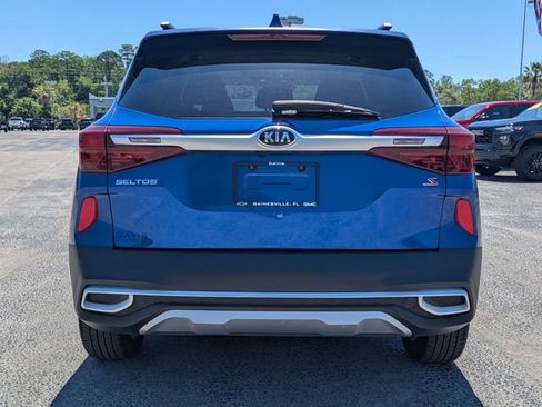 Used 2021 Kia Seltos S FWD image 6