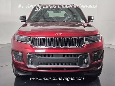 Used 2021 Jeep Grand Cherokee L Overland w/ Luxury Tech Group IV AWD/4WD image 8