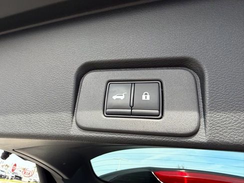 Used 2023 Nissan Rogue Platinum w/ Platinum Premium Package image 28