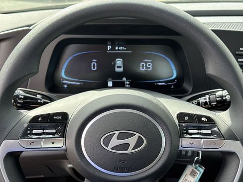 New 2026 Hyundai Elantra SE FWD image 25