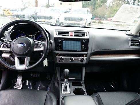 Used 2015 Subaru Outback 2.5i Limited w/ Popular Package #4 image 19