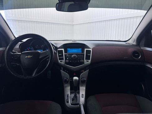 Used 2011 Chevrolet Cruze LT FWD image 17