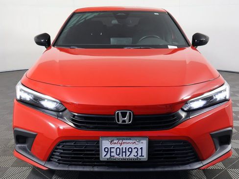 Used 2023 Honda Civic Sport image 2