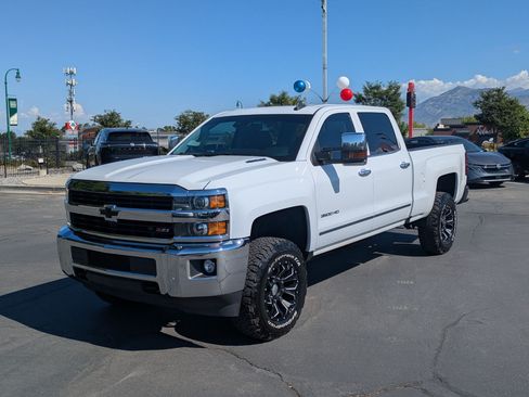 Used 2016 Chevrolet Silverado 3500 LTZ w/ Duramax Plus Package AWD/4WD image 10