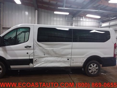 Used 2019 Ford Transit 350 XLT image 2