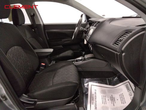 Used 2024 Mitsubishi Outlander Sport ES image 29