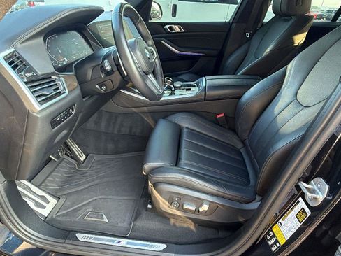 Used 2022 BMW X5 xDrive40i w/ M Sport Package AWD/4WD image 17