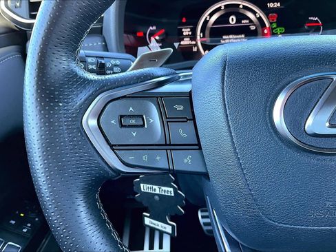 Used 2024 Lexus LX 600 F Sport image 23