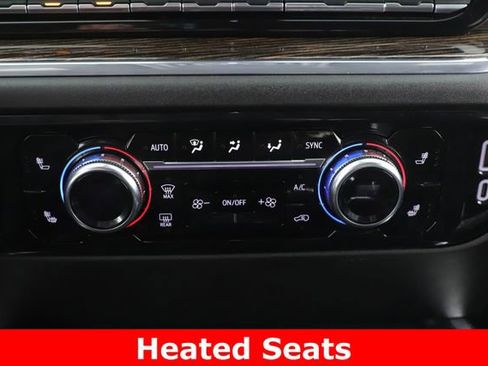 Used 2024 GMC Sierra 1500 Elevation w/ Preferred Package image 4