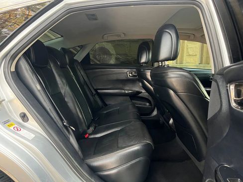 Used 2015 Toyota Avalon XLE Touring image 23