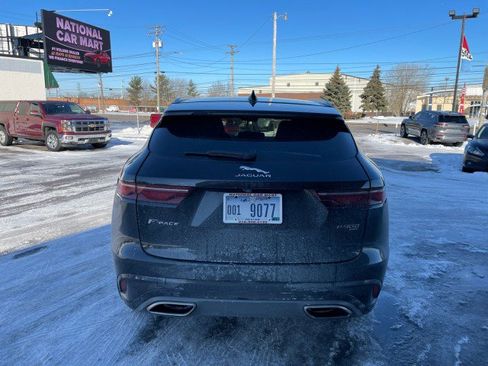 Used 2021 Jaguar F-PACE R-Dynamic S image 4