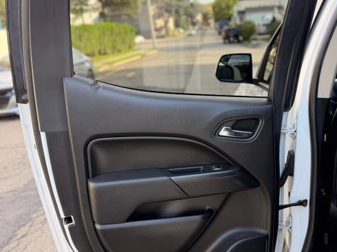 Used 2019 Chevrolet Colorado ZR2 AWD/4WD image 15