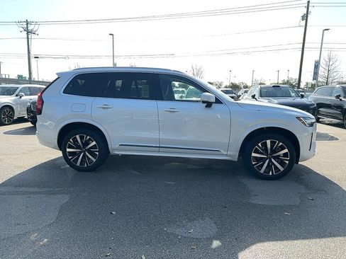 Used 2025 Volvo XC90 T8 Core w/ Protection Package image 7
