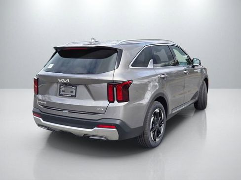 New 2026 Kia Sorento EX FWD image 4