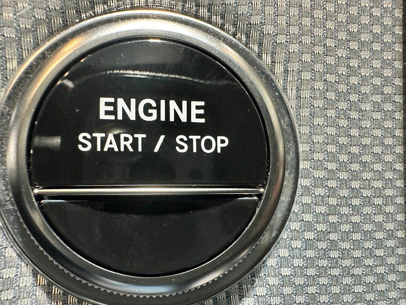 Certified 2025 Mercedes-Benz E 53 AMG e 4MATIC Sedan image 23