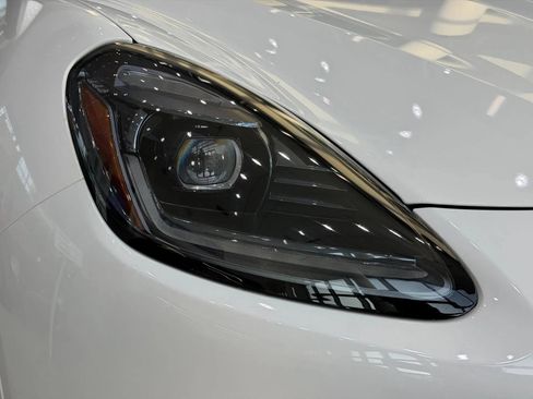Used 2025 Maserati Grecale Modena AWD/4WD image 43