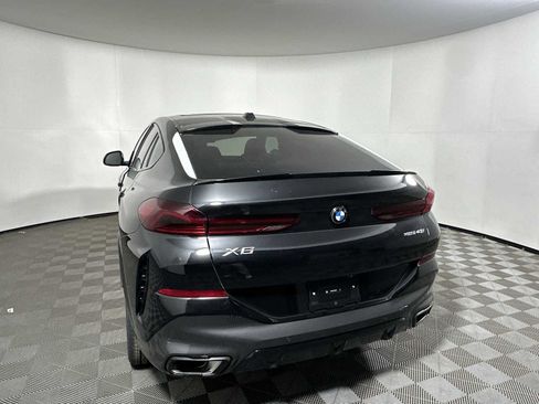 New 2026 BMW X6 xDrive40i image 3