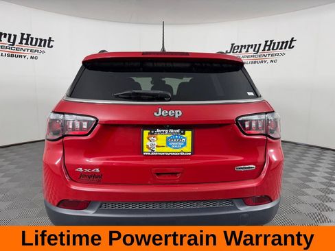Used 2023 Jeep Compass Latitude AWD/4WD image 8