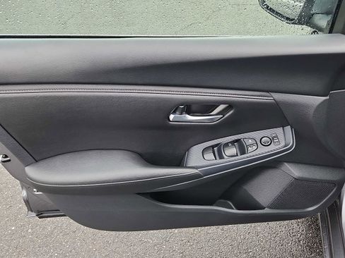 Used 2024 Nissan Sentra SV image 12