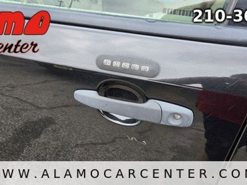 Used 2010 Ford Edge SE image 10