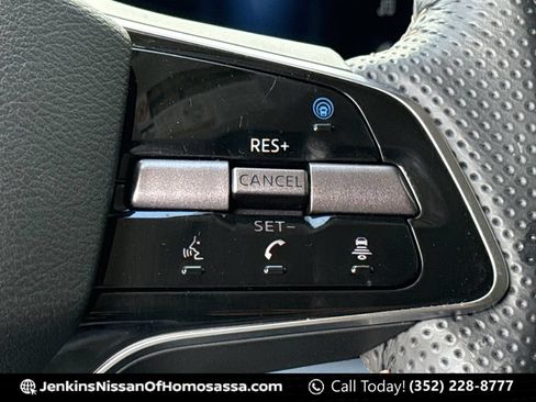 Used 2024 Nissan Ariya AWD image 43