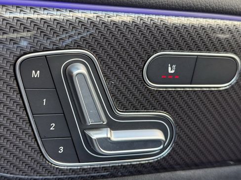 Used 2024 Mercedes-Benz GLB 250 4MATIC image 15