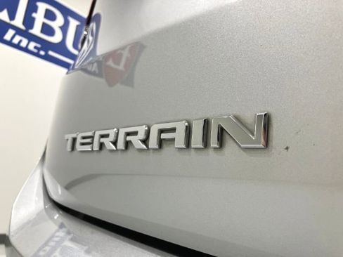 Used 2020 GMC Terrain SLT image 15