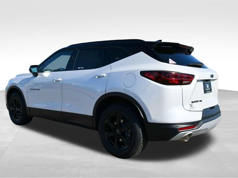 Used 2023 Chevrolet Blazer LT w/ Sound & Technology Package AWD/4WD image 5