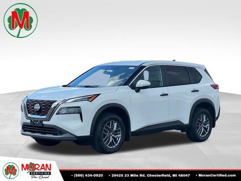 Used 2022 Nissan Rogue S AWD/4WD image 1