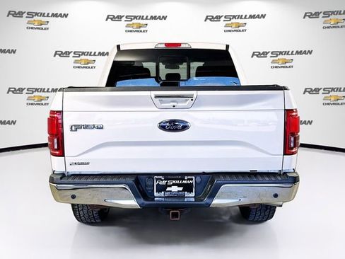 Used 2016 Ford F150 Lariat w/ Equipment Group 502A Luxury image 6