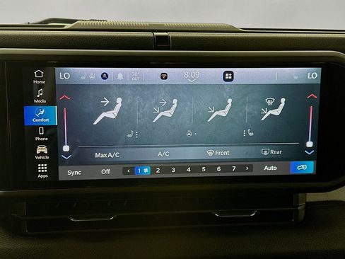 Used 2025 Jeep Wrangler Unlimited Sport AWD/4WD image 18