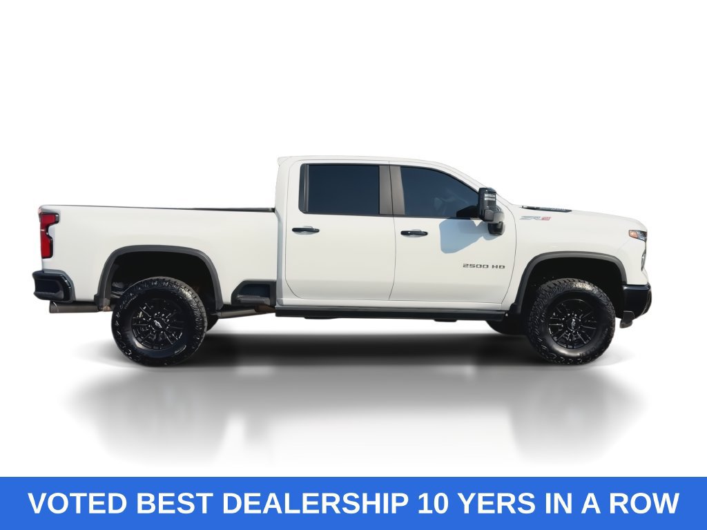 Certified 2026 Chevrolet Silverado 2500 ZR2 AWD/4WD image 9