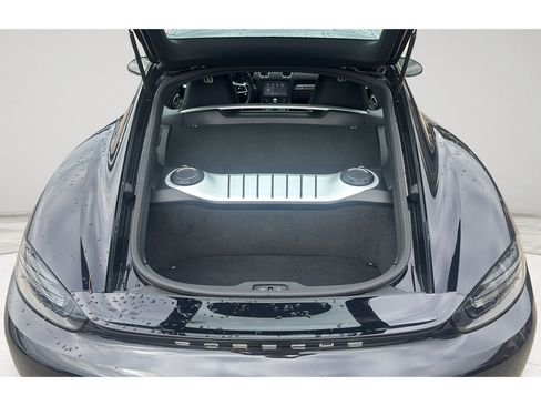 Used 2024 Porsche 718 Cayman RWD image 19