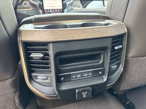 New 2026 RAM 3500 Limited AWD/4WD image 23