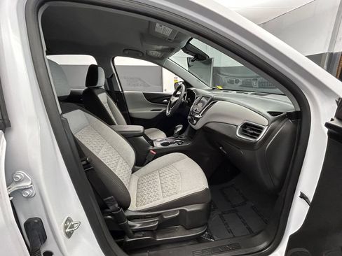 Used 2023 Chevrolet Equinox LS w/ Sport Edition FWD image 42