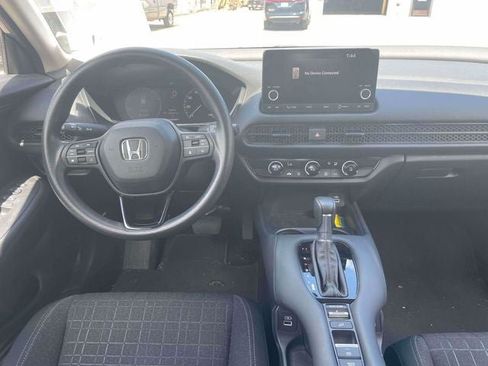 Used 2023 Honda HR-V LX image 14