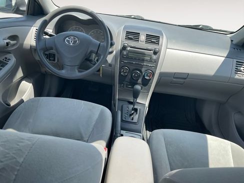 Used 2009 Toyota Corolla LE FWD image 10