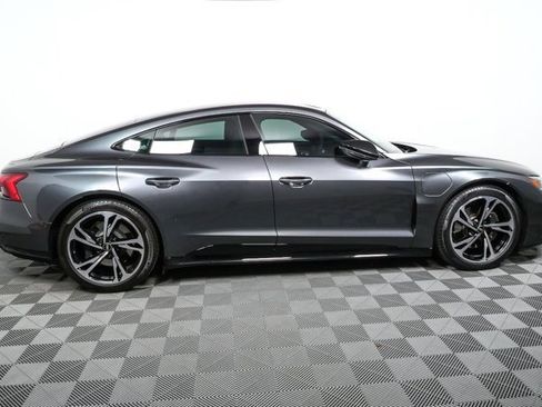 Used 2022 Audi e-tron GT Premium Plus w/ Performance Package image 2