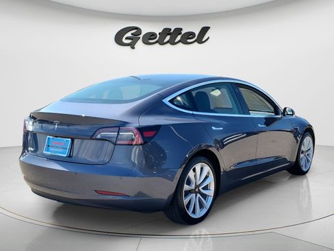 Used 2020 Tesla Model 3 Standard Range Plus RWD image 5