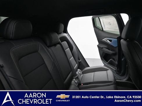 New 2026 Chevrolet Equinox EV LT image 18